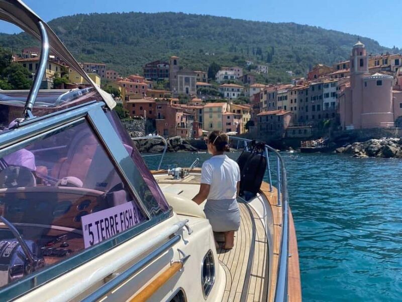 Portovenere: Cinque Terre Cruise with Lunch & Drinks - Practical Details: Meeting Point, Group Size, and What to Bring