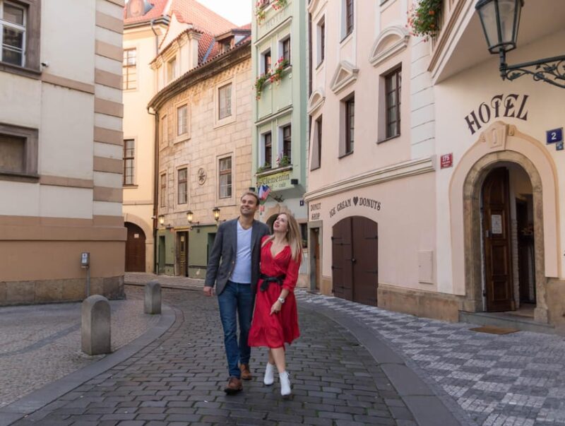 Portraits in Prague: Private Vacation Photographer Tour - The Photography Style: Authentic and Candid