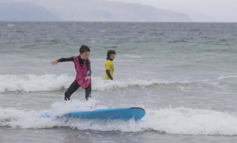 Portrush: Surfboard Rental - Safety and Learning at Portrush Beach