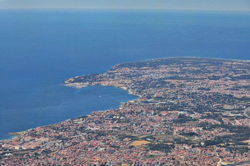 Portugal's Triple Delight: Sintra, Cabo da Roca, and Cascais - The Spectacular Cliffs at Cabo da Roca