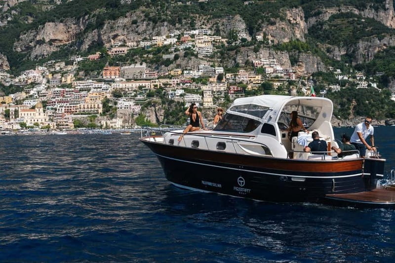 Positano: Amalfi Coast & Emerald Grotto Private Boat Tour - The Guides and Personalization of the Tour