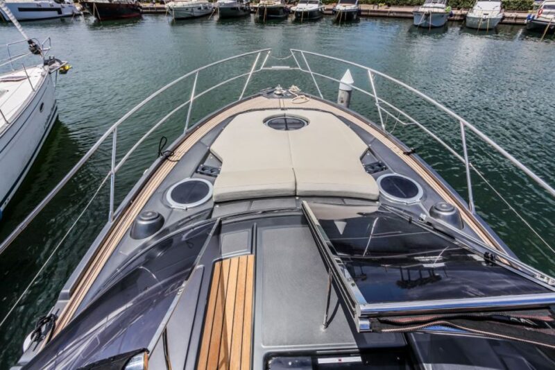 Positano: Positano Bay Sunset Experience - Savoring Italian Aperitifs as the Sun Sets Over the Coast