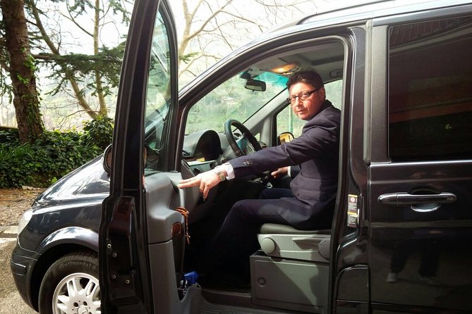 Positano Sorrento and Pompeii from Naples by Private Mercedes Van - Convenient Logistics with Hotel Pickup and Drop-Off