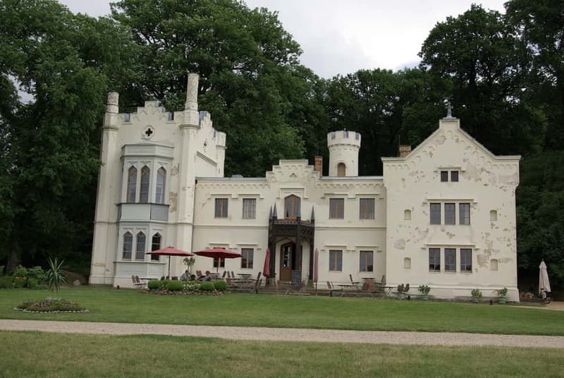 Potsdam: 5-Hour-Tour "Parks & Palaces" from Berlin by VW-Bus - Exploring the UNESCO World Heritage Site