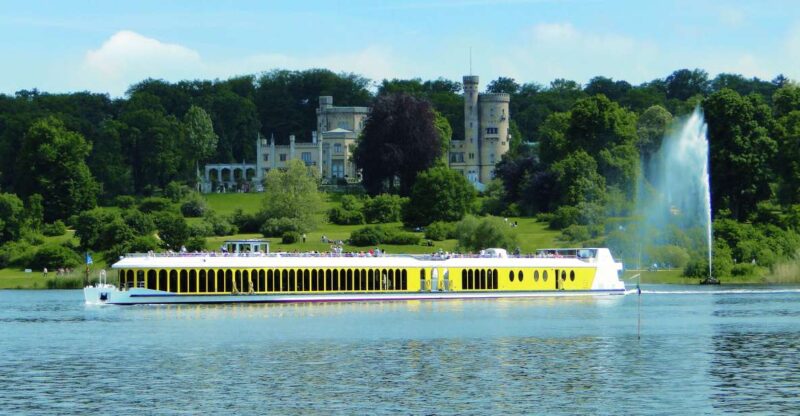 Potsdam by Boat: Island Cruise - From Caputh to Babelsberg: Key Landmarks