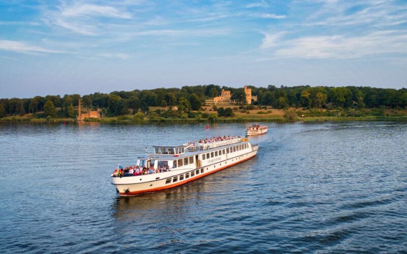 Potsdam: Palace Tour by Boat - The Experience on the Water: From Babelsberg to Jungfernsee