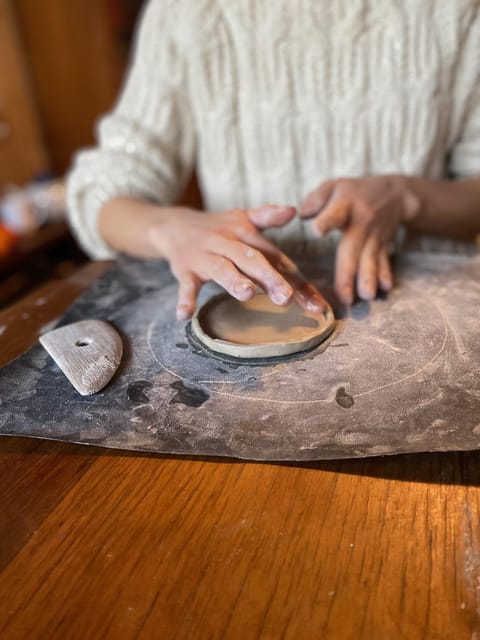 Pottery workshop in Lisbon - Step-by-Step Crafting in Lisbons Ceramic Studio