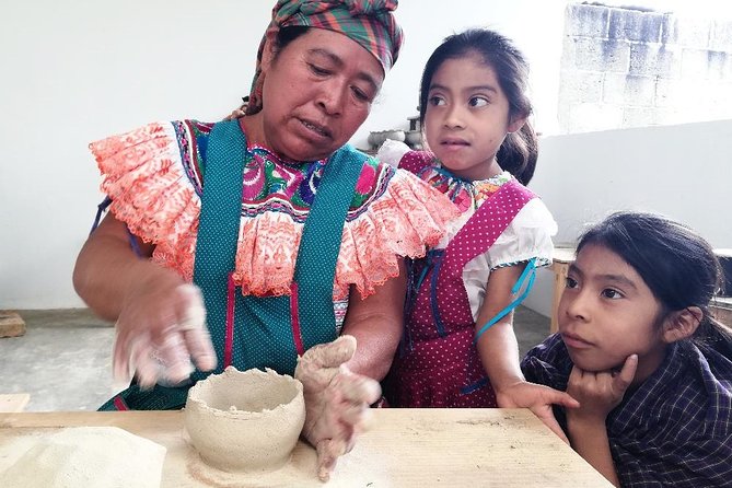 Pottery workshop with traditional potters - Discover the Authentic Pottery Workshop with Traditional Potters in San Cristóbal de las Casas