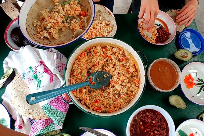 Pottery workshop with traditional potters - Flexibility with Additional Stops Based on Interest