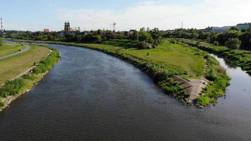 Pozna: Drone Lesson with Instructor and City Tour - Included in the Package: Licenses, Videos, and Regulations