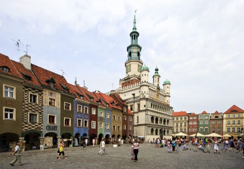 Poznan Old Town and Croissant Museum Private Walking Tour - Accessibility and Practical Details