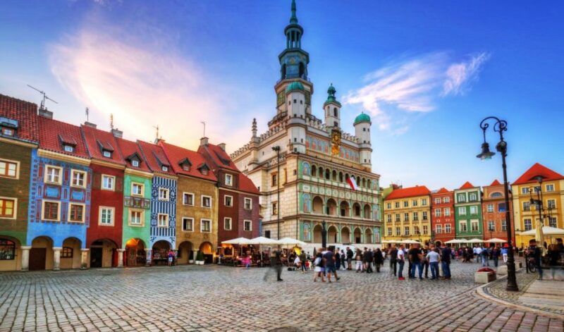 Poznan Private City Walking Tour from Cathedral Island - Discovering Freedom Square and 19th-Century Architecture