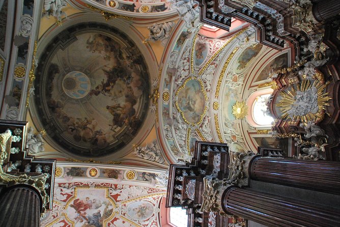 Poznan private tailor made tour with a local guide-driver - Meet Your Private Guide-Driver in Poznan