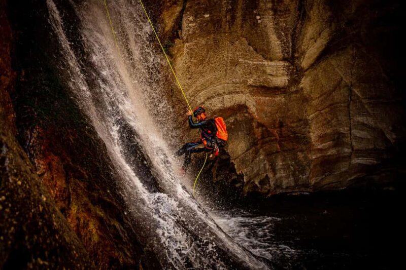 Prades: The Ultimate Canyoning Experience! - The Experience of the Guides and Group Size