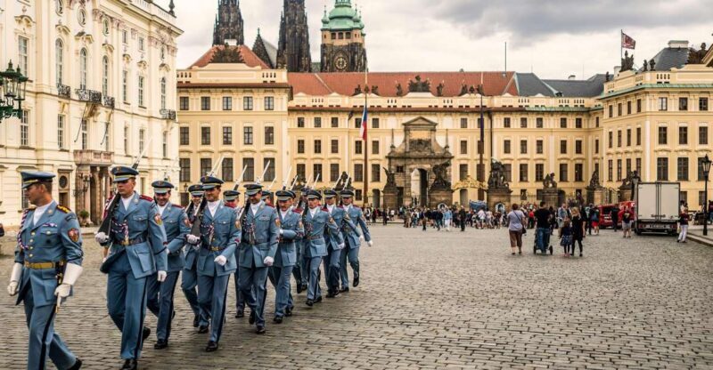 Prague: 1-Hour Castle Tour With Fast-GET Admission Ticket - Starting Point at Tram Station Pohoelec with a Recognizable Guide Marker