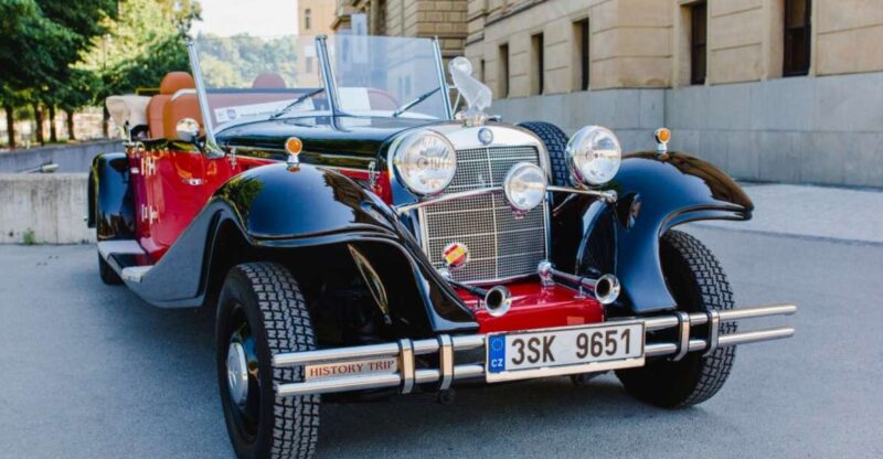 Prague: 1-Hour Private Tour in Vintage Car - Key Points