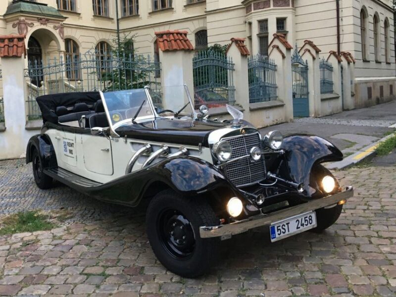 Prague: 1-Hour Private Tour in Vintage Car - The Scenic and Informative Audio Guide