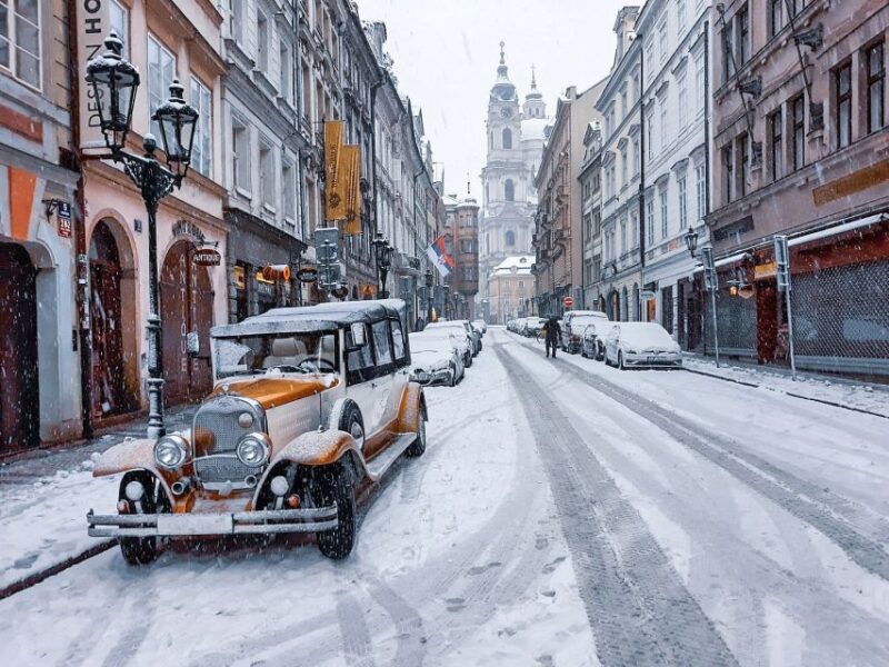 Prague: 1-Hour Vintage Car Tour - Logistics and Accessibility