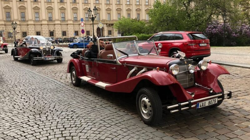 Prague: 120min Private Tour in Vintage Car, up to 6people! - The Experience of the Vintage Mercedes Replica