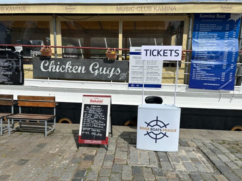 Prague: 2-Hour Historic Boat Cruise with Delicious Lunch - Pricing and Flexibility Options