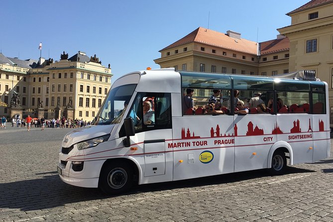 Prague 2-hour Panoramic Bus Tour - The Prague Castle Stop: A Short but Significant Visit