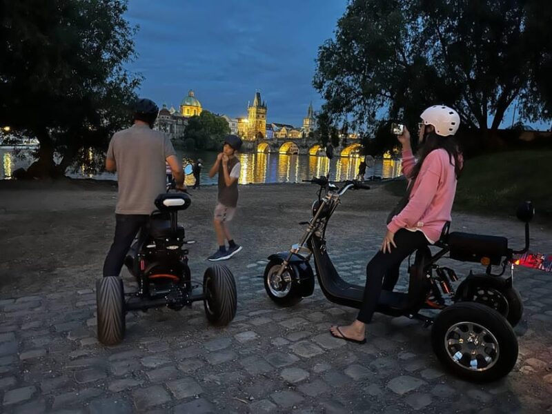Prague: 2 hours FUN TRIKE tour in Prague with guide - Who Should Consider This Tour