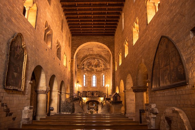 Prague 3-hour Afternoon Walking Tour including Prague Castle - Touring Charles Bridge and the John Lennon Wall