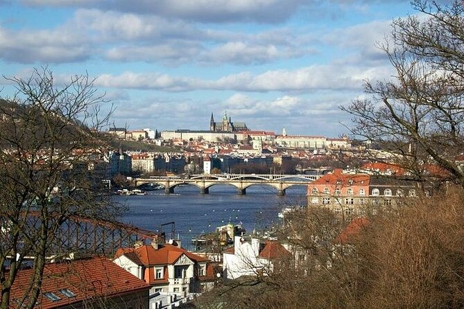 Prague 3-hour Afternoon Walking Tour including Prague Castle - Visiting St. Nicholas Church and Kampa Island
