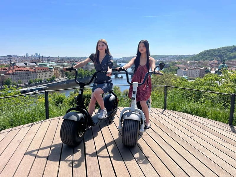 Prague: 3-Hour Fat Tire E-Scooter Tour - Guides and Their Delivery Style