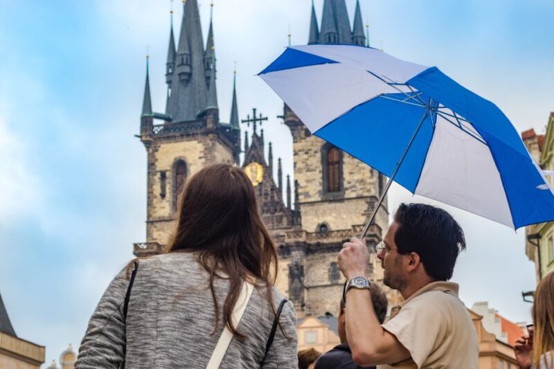 Prague: 3-Hour Walking Tour of Old Town & Prague Castle - Key Points