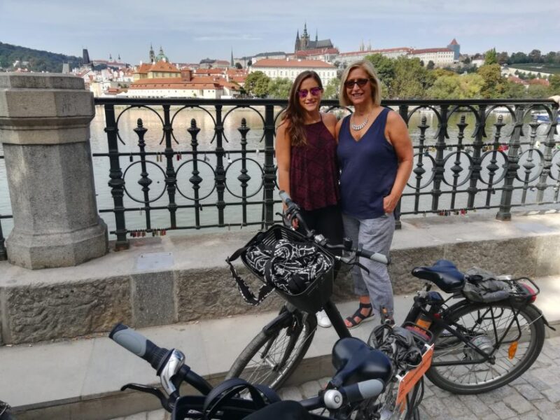 Prague: 3Hour Communism and World War 2 E-Bike Tour - The Guide’s Role and Tour Atmosphere