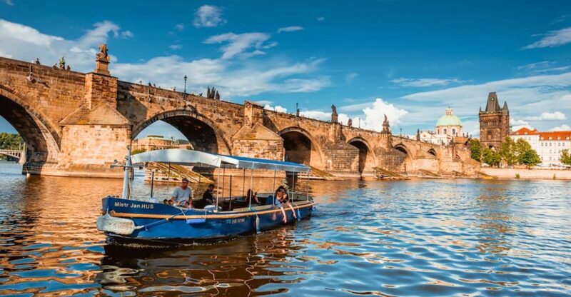 Prague: 45-Minute Sightseeing Cruise to Devil's Channel - A Scenic Ride Along the Vltava River Toward the Devil’s Channel