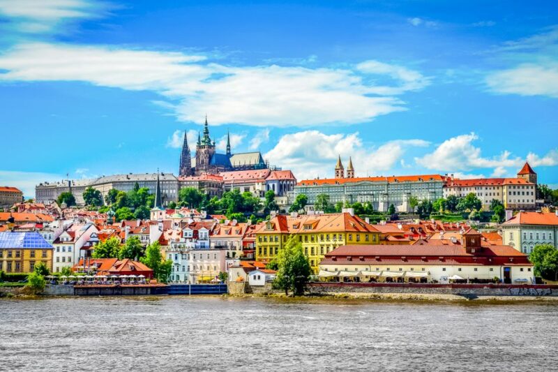 Prague: 45-Minute Sightseeing Cruise to Devil's Channel - Who Will Appreciate This Cruise Most?