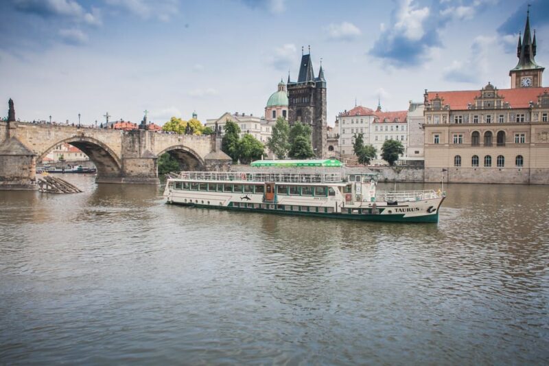 Prague: An unforgettable 2-hour cruise on the Vltava River. - How this tour compares to similar experiences