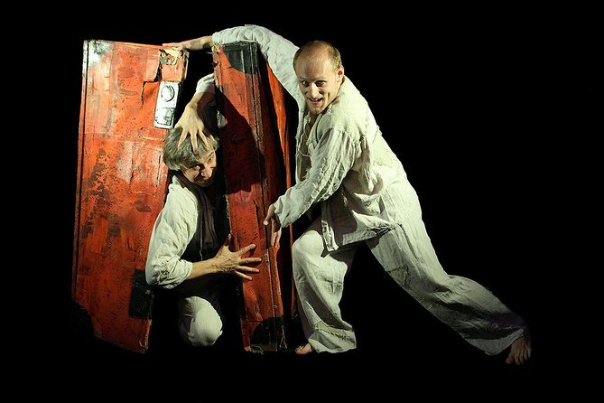 Prague 'Antologia' Black Light Show by Black Light Theatre Srnec - Comparing the Antologia Show to Other Prague Theatres