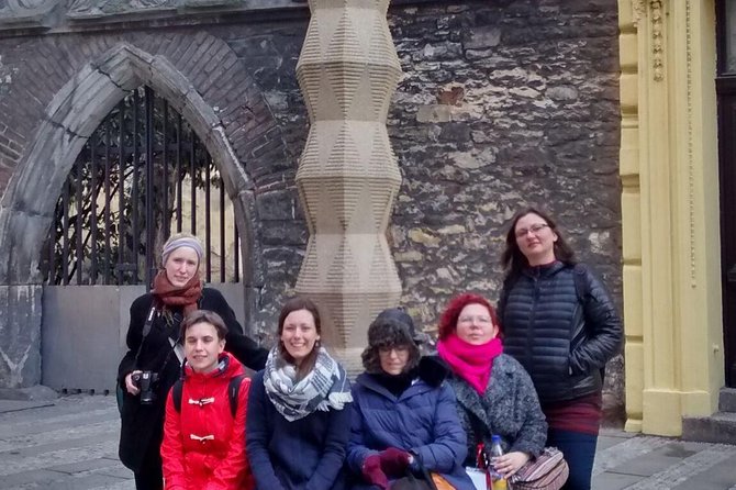 Prague Art Nouveau and Cubism Walking Tour - The Role of Guides in Bringing Architecture to Life
