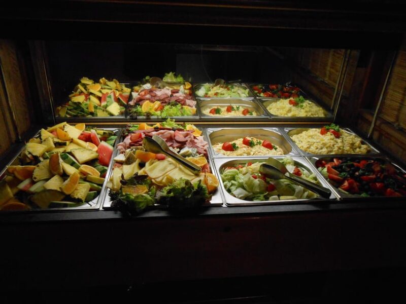 Prague At Dusk: 1-Hour Historic Boat Tour with Commentary - The Historic Maria Croon: An Authentic Vessel