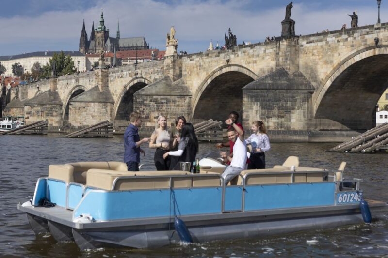 Prague: Beer Boat Tour - A Unique Floating Experience with Unlimited Czech Beer and Prosecco