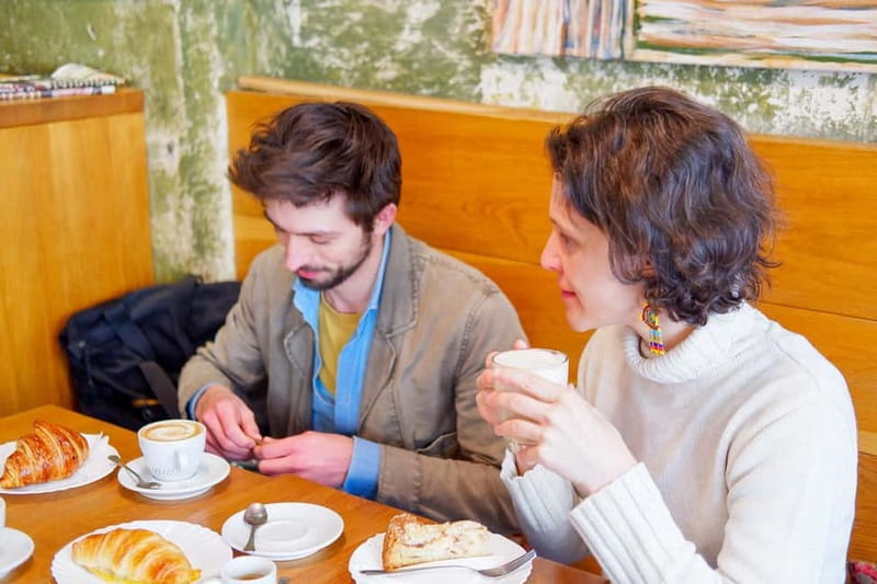 Prague: Before the Crowd Sunrise Tour & Breakfast - Frequently Asked Questions