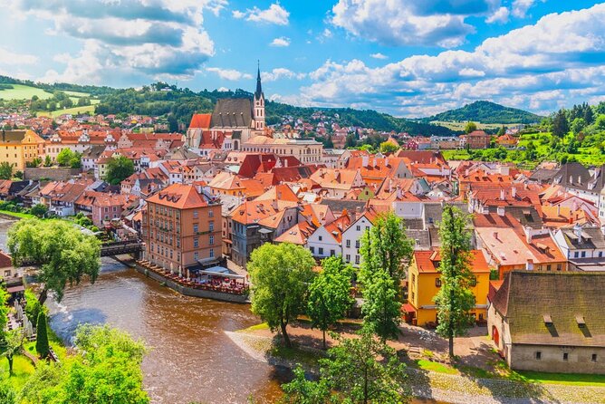Prague Best Sightseeing Walking Tour With A Private Local Guide - Free Time in Prague Old Town and Optional Vltava River Walk