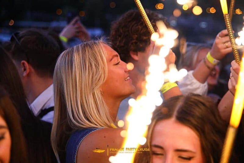Prague : Boat Party with Afterparty at EPIC - Key Points