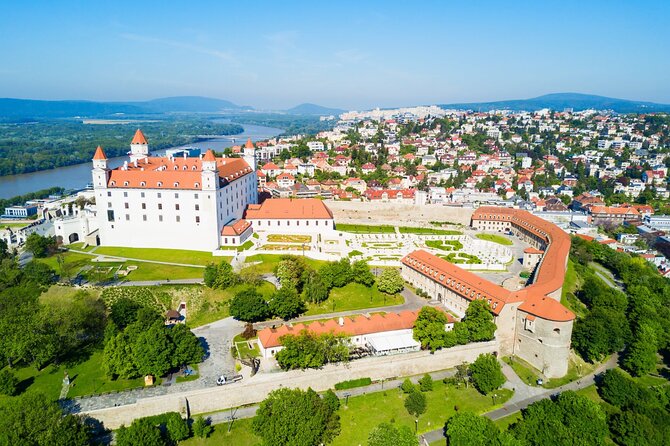 Prague-Budapest One-Way Sightseeing Day Tour - Frequently Asked Questions