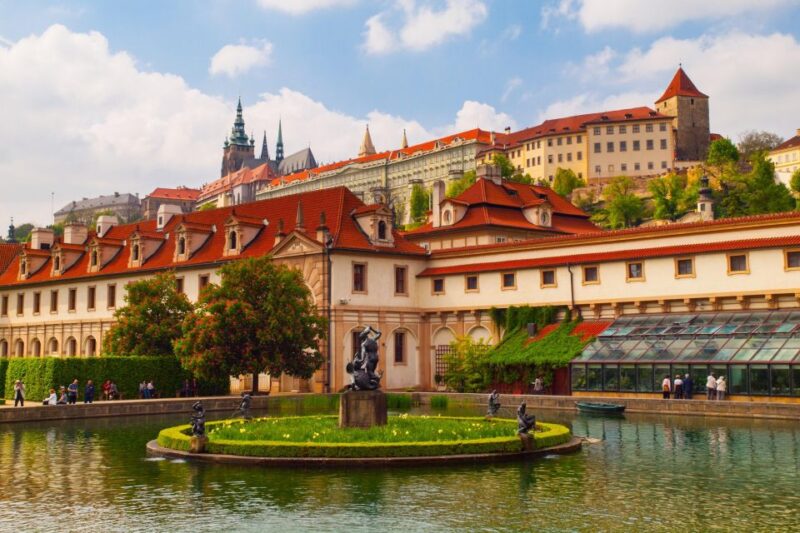 Prague Castle & Castle District: 2-Hour Guided Tour - The Overall Experience and Suitability