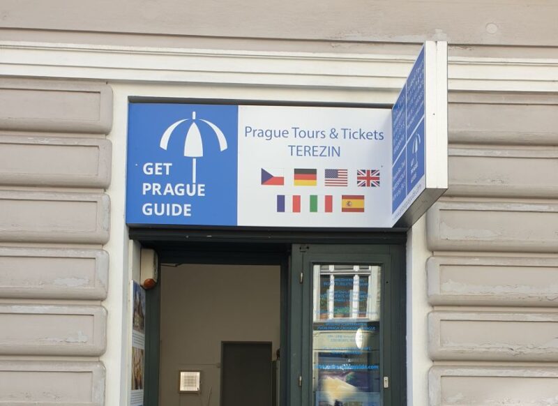 Prague: Charles Bridge Audio Guide with Tower Entry Ticket - Practical Details on Meeting and Ending the Tour