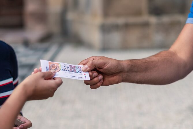 Prague Charles Bridge Tower Admission Ticket And Audioguide - The VR Experience: A Unique Digital Perspective