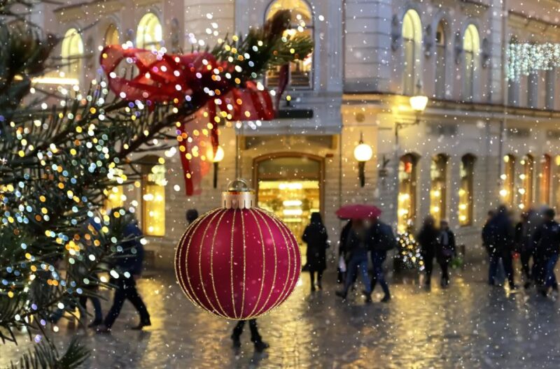 Prague: Christmas Market Magic Walking Tour with a Local - Explore Prague’s Christmas Markets with a Local Guide for an Authentic Holiday Experience