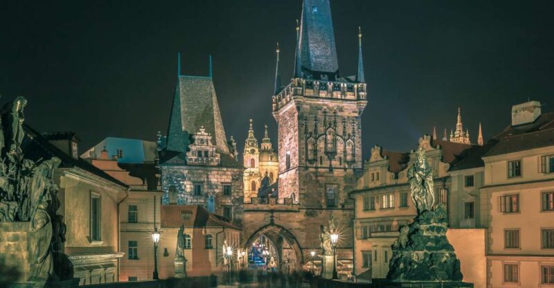 Prague: Christmas Market Magic Walking Tour with a Local - How the Local Guide Shares the Holiday Spirit