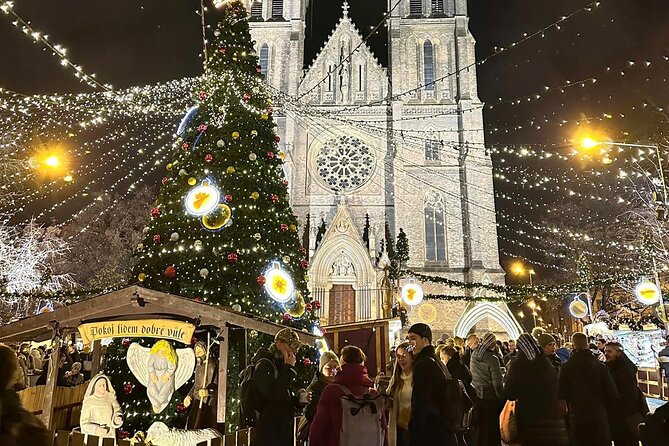 Prague Christmas Markets and Holiday Magic Walking Tour - Wenceslas Square Christmas Market and Its Modern Vibe