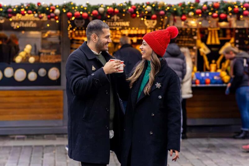 Prague: Christmas Markets Tour with Photoshoot & Wine - Tasting Czech Holiday Delights: Mulled Wine and Gingerbread