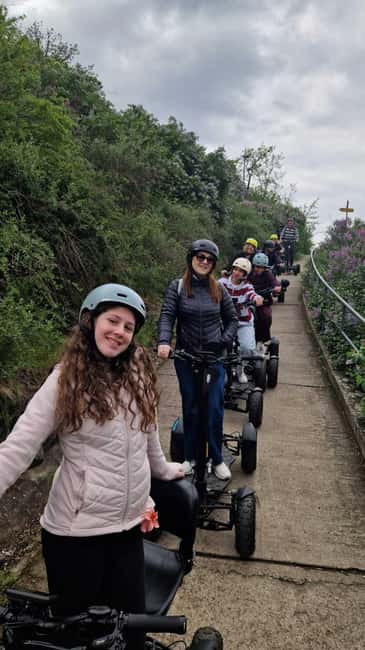 Prague: City Highlights E-Scooter Tour - Key Points